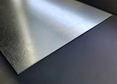 Os preços das chapas de aço galvanizado permanecem estáveis, enquanto o merca...